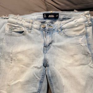 Hollister skinny jeans